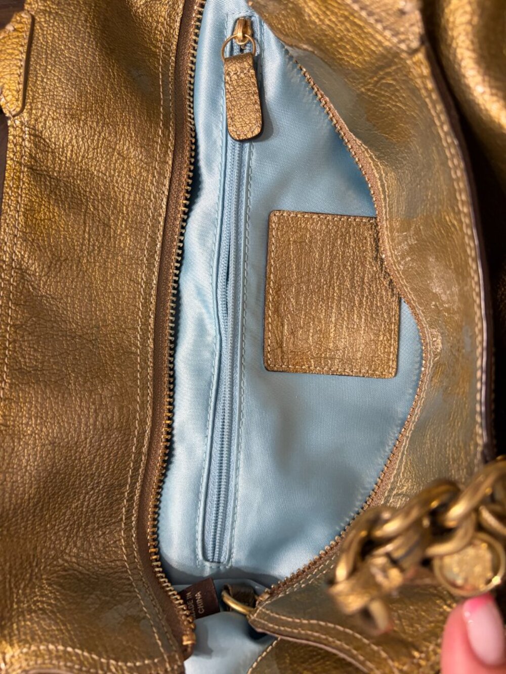 Gold Coach Shoulder Bag - Picture 4 of 5